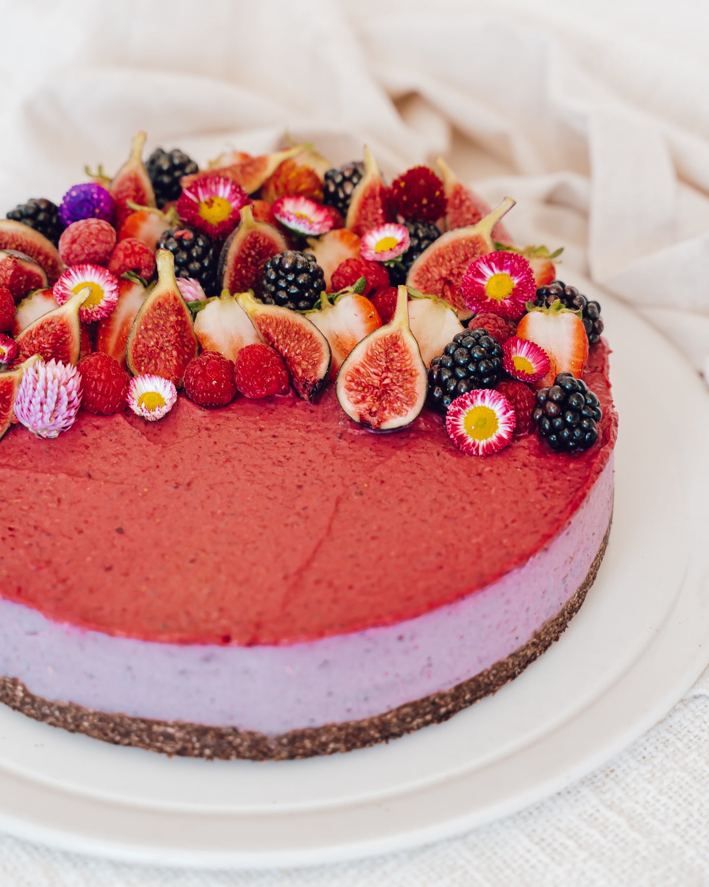 Raw Vegan Mixed Berry Cheesecake