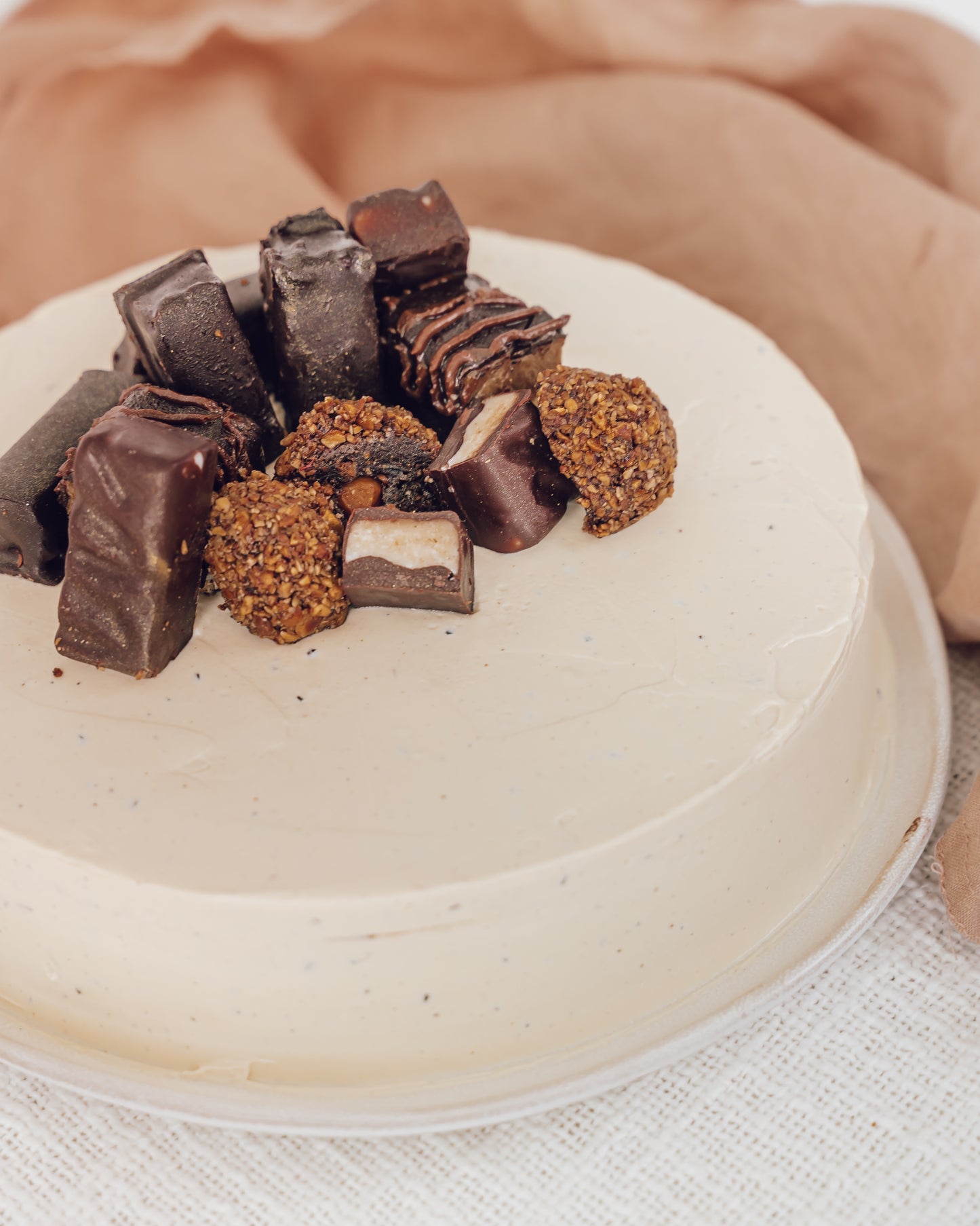 Beetroot Cake with Creamed Cottage Cheese Icing