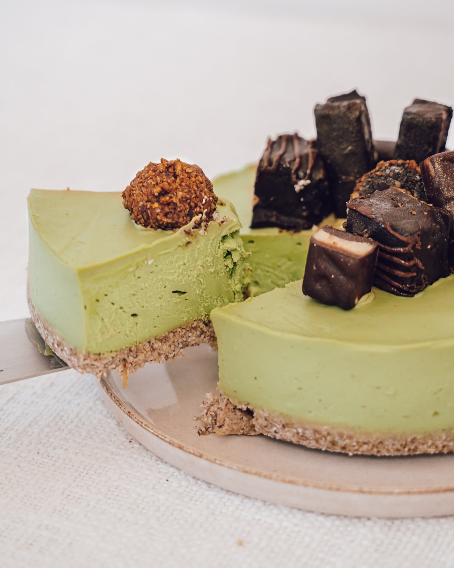 Raw Vegan Aloe & Lemon Mousse Cake