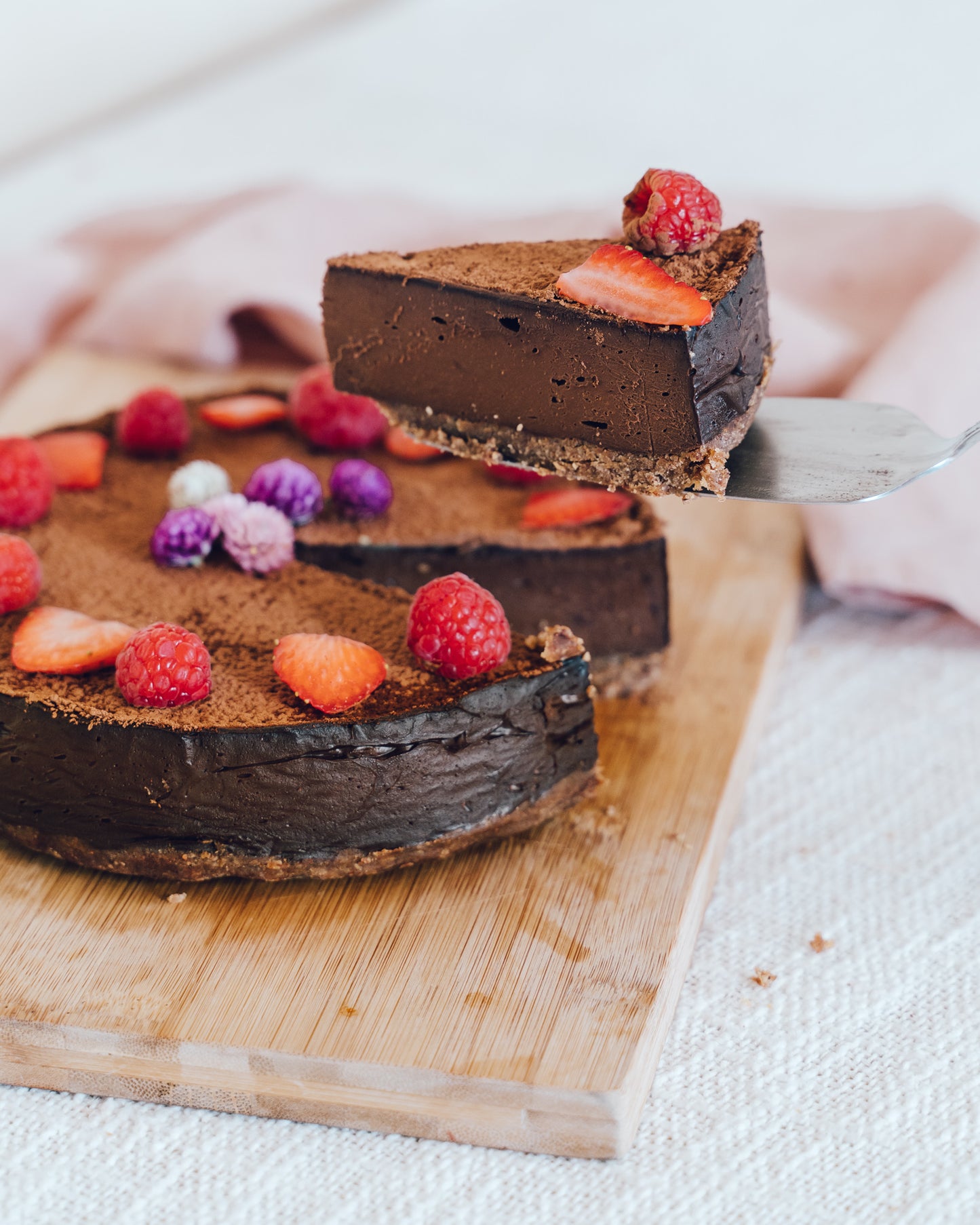 Raw Vegan Dark Chocolate Cake