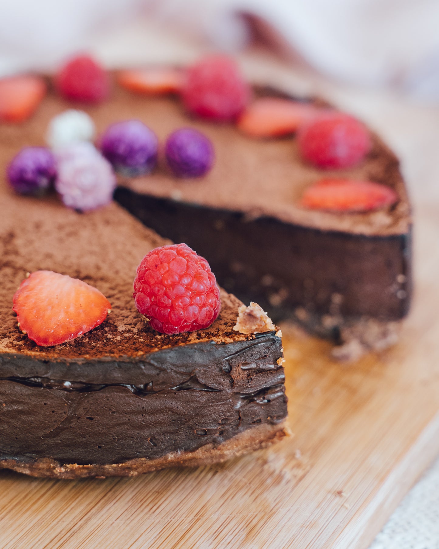 Raw Vegan Dark Chocolate Cake